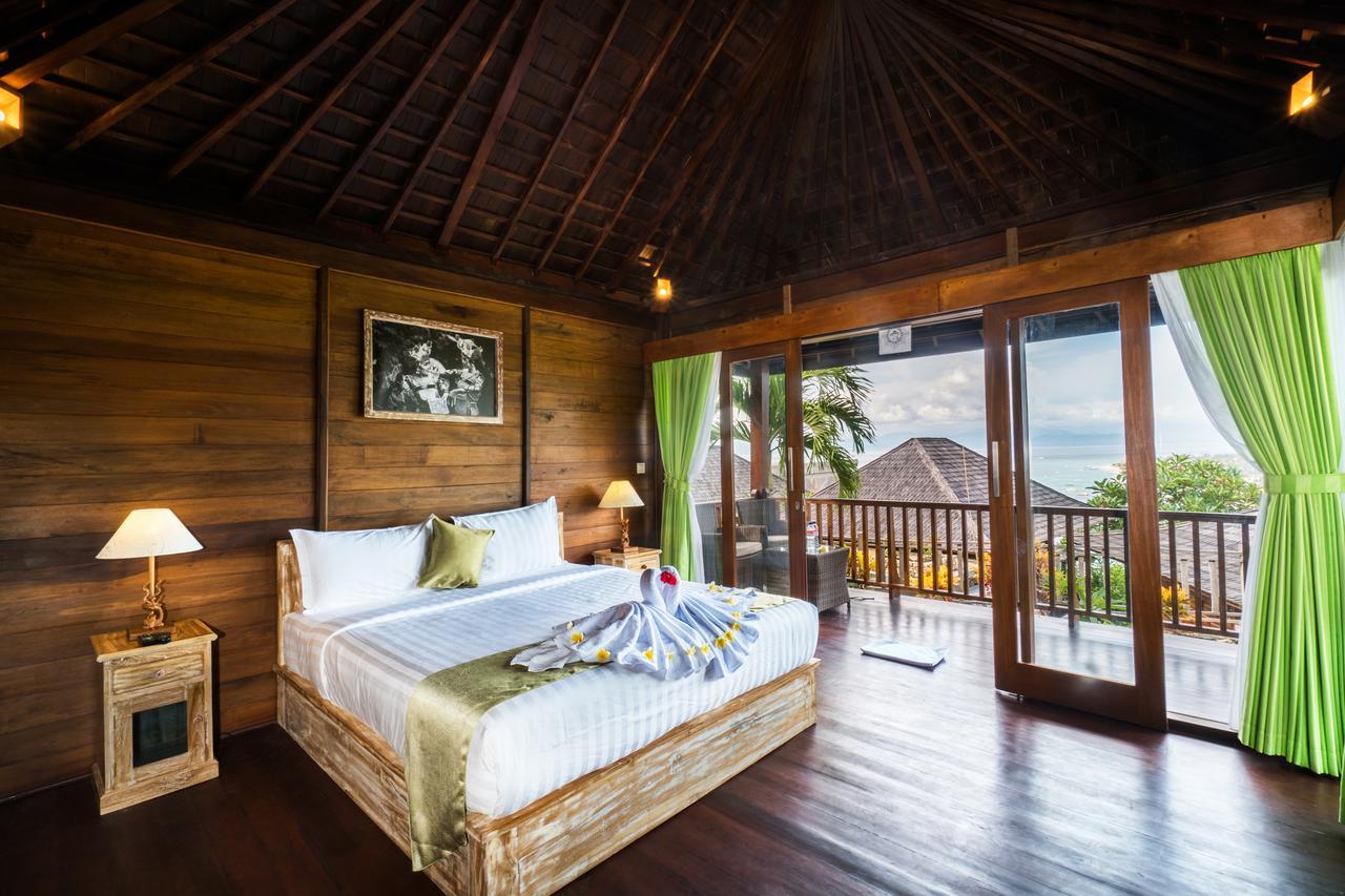 Hotel Jenggala Hill à Lembongan Extérieur photo