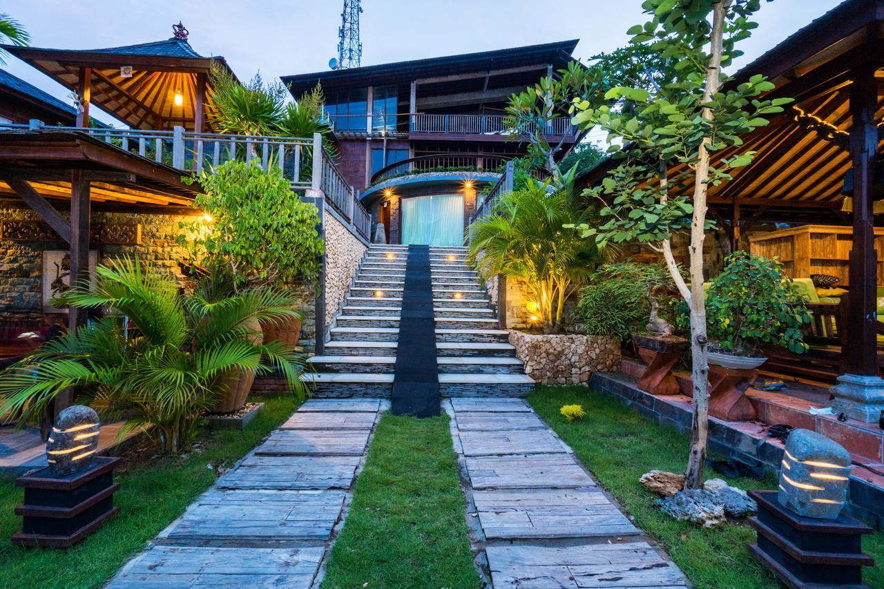 Hotel Jenggala Hill à Lembongan Extérieur photo