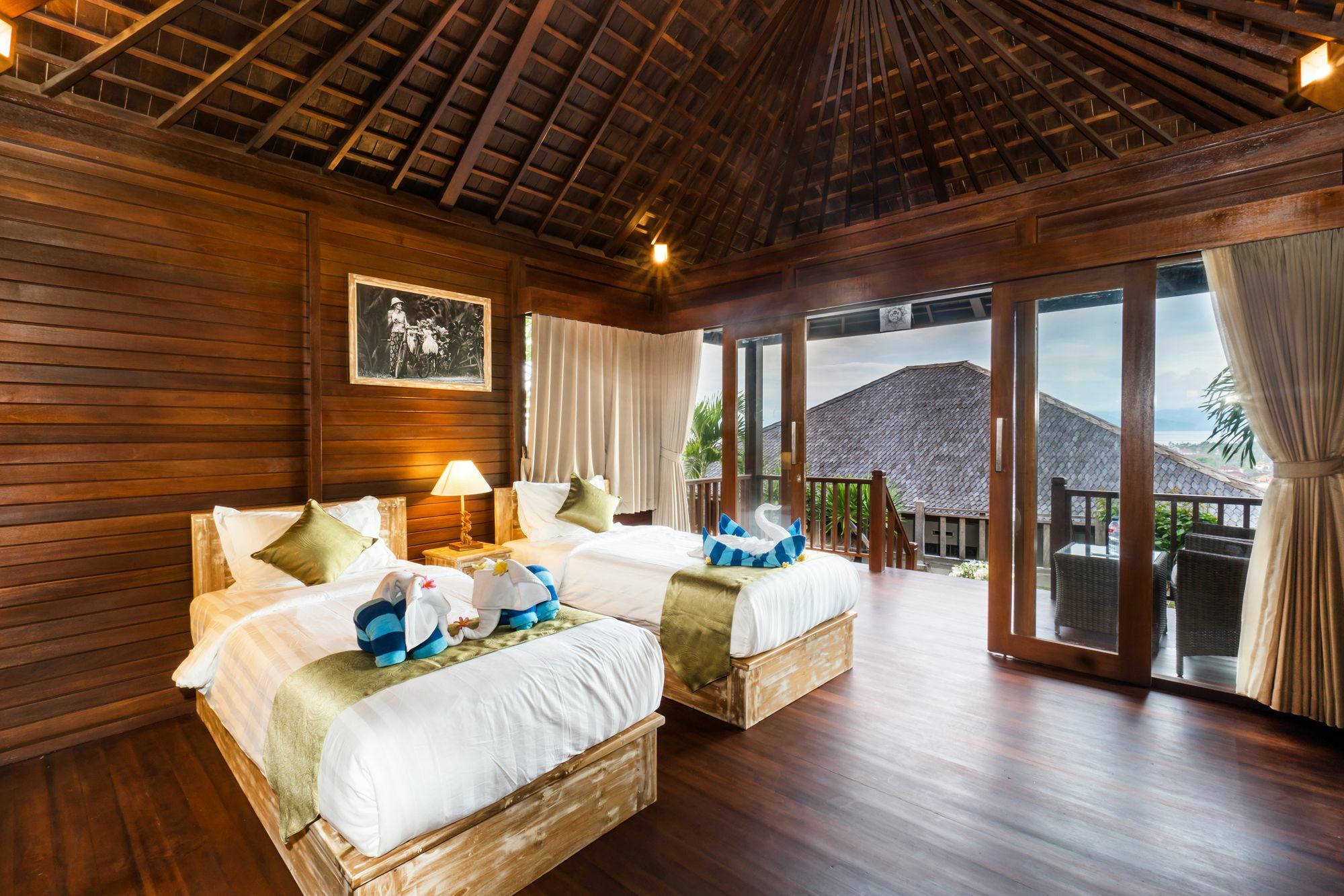 Hotel Jenggala Hill à Lembongan Extérieur photo